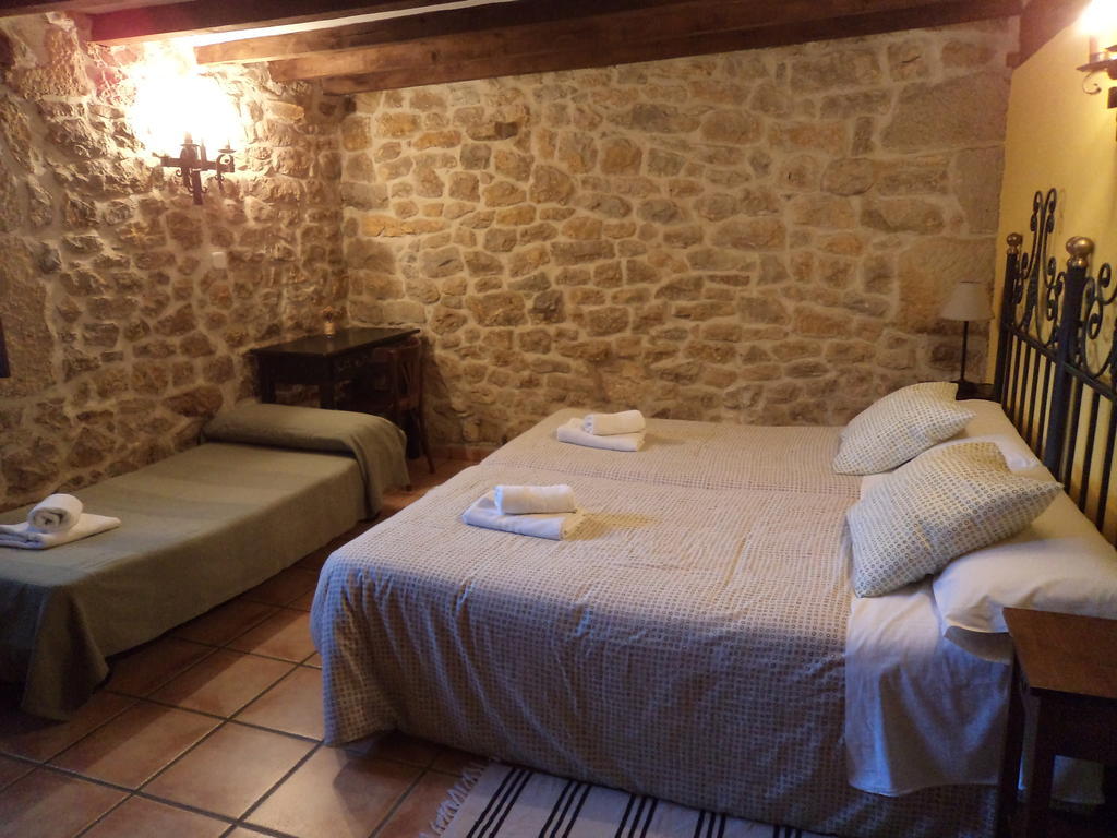 Casa Rural La Toba I Y II Bezana Room photo